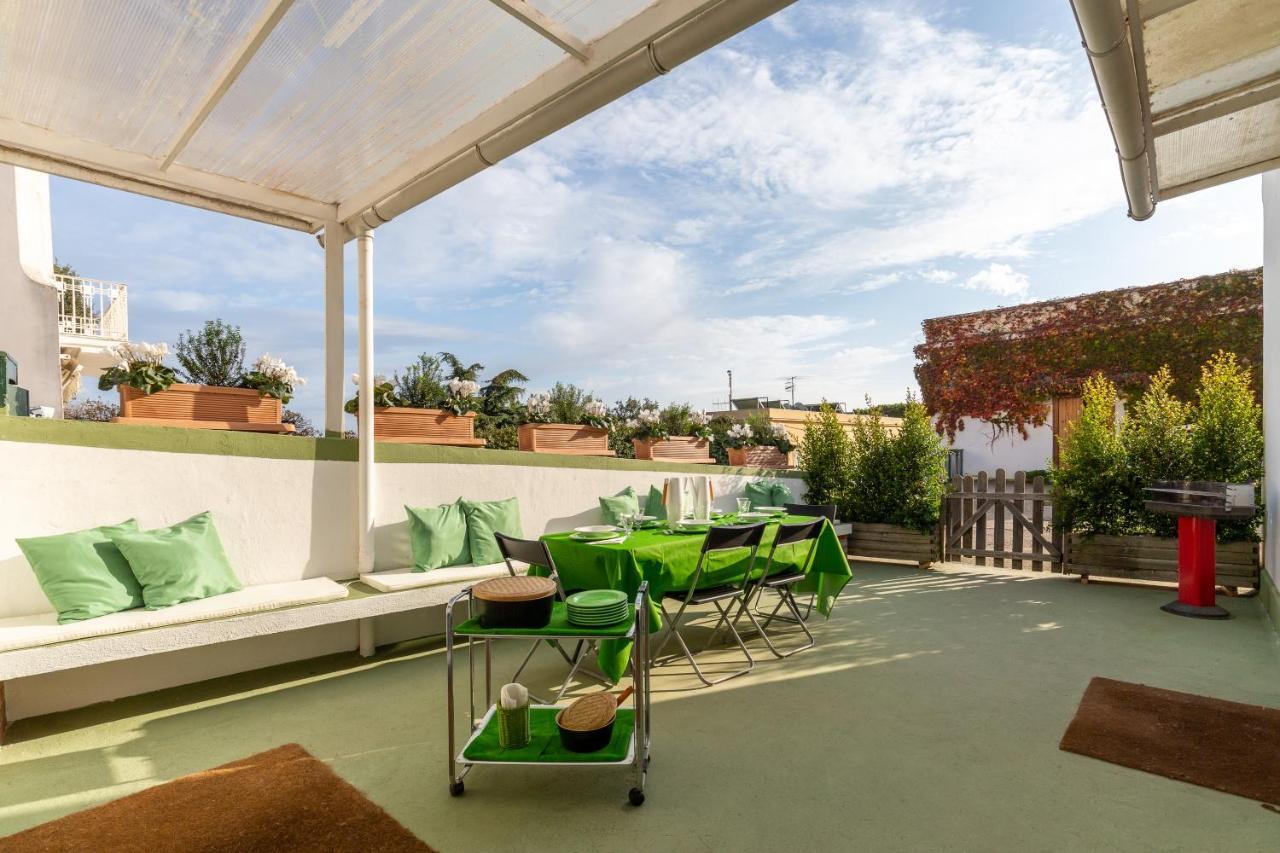 Kamyhouse Una Tranquilla Struttura Nel Verde Vila Nápoles Exterior foto