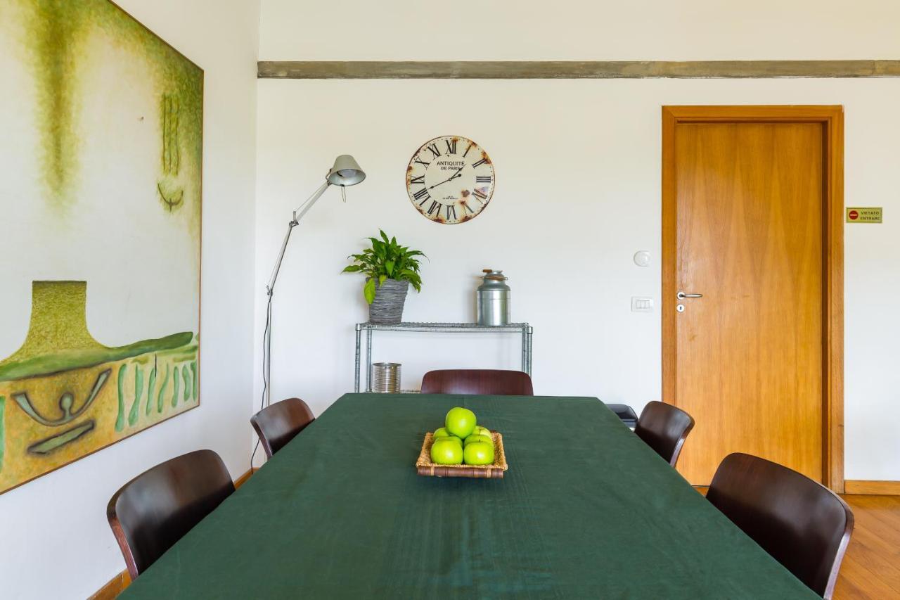 Kamyhouse Una Tranquilla Struttura Nel Verde Vila Nápoles Exterior foto