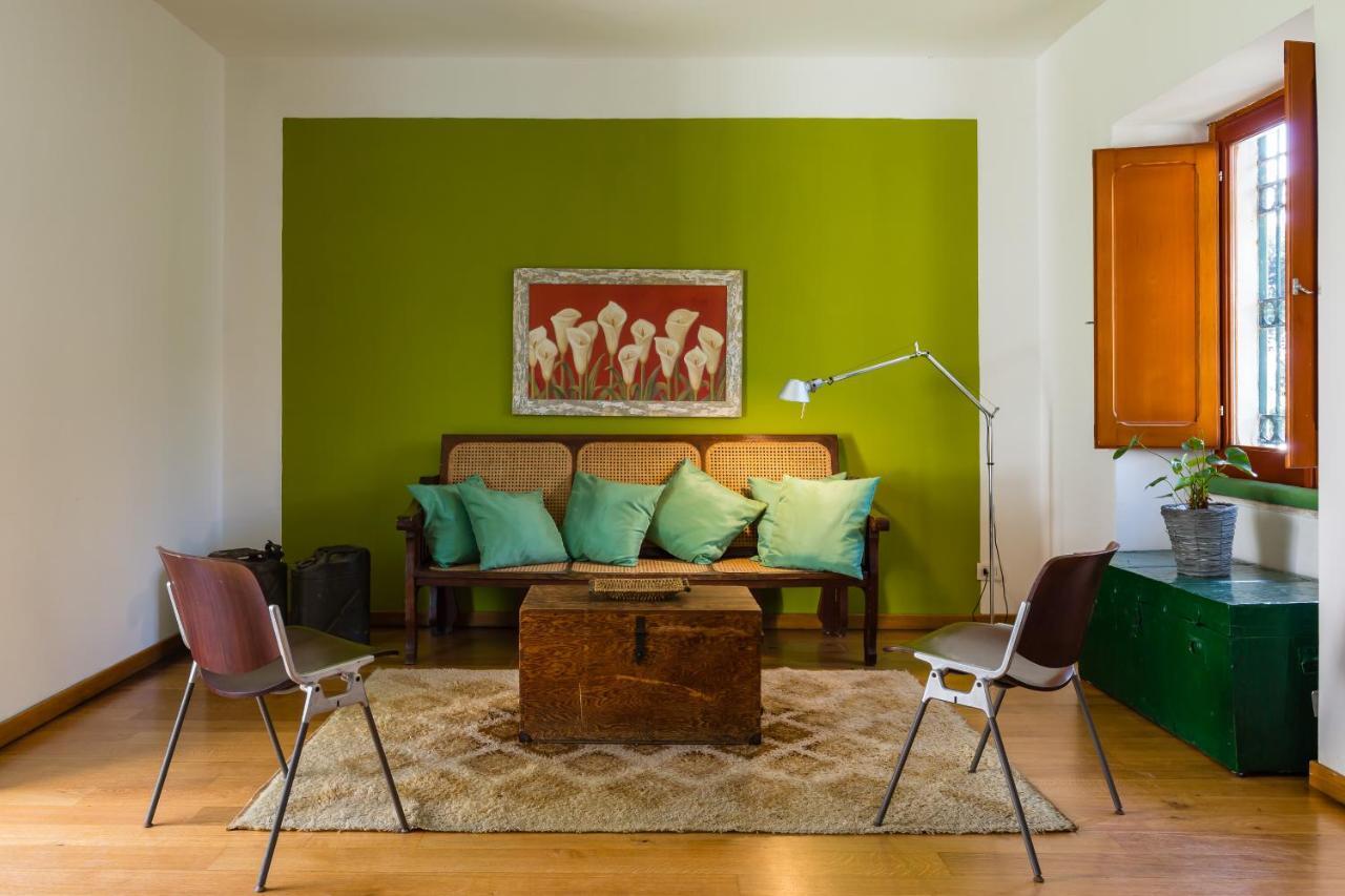 Kamyhouse Una Tranquilla Struttura Nel Verde Vila Nápoles Exterior foto