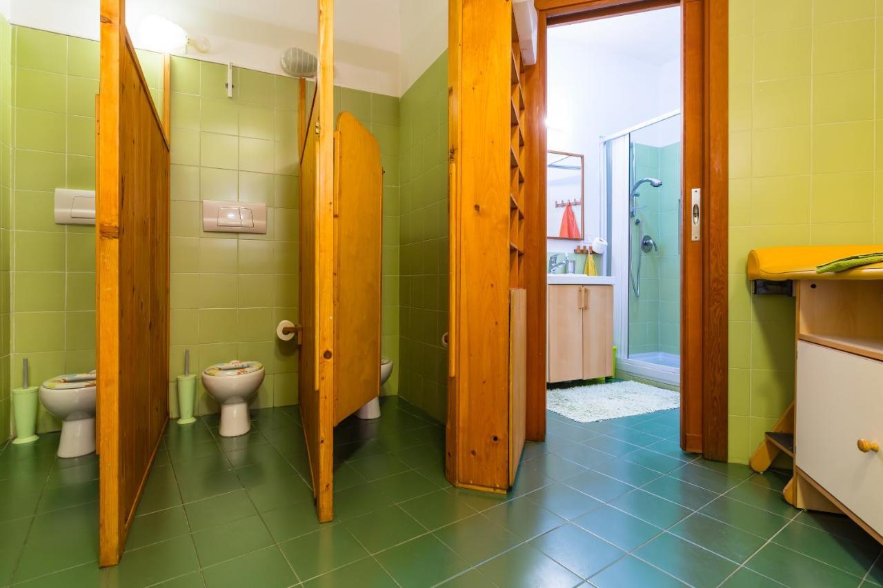 Kamyhouse Una Tranquilla Struttura Nel Verde Vila Nápoles Exterior foto