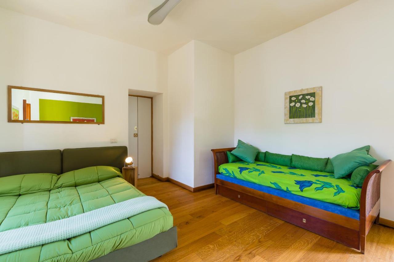 Kamyhouse Una Tranquilla Struttura Nel Verde Vila Nápoles Exterior foto