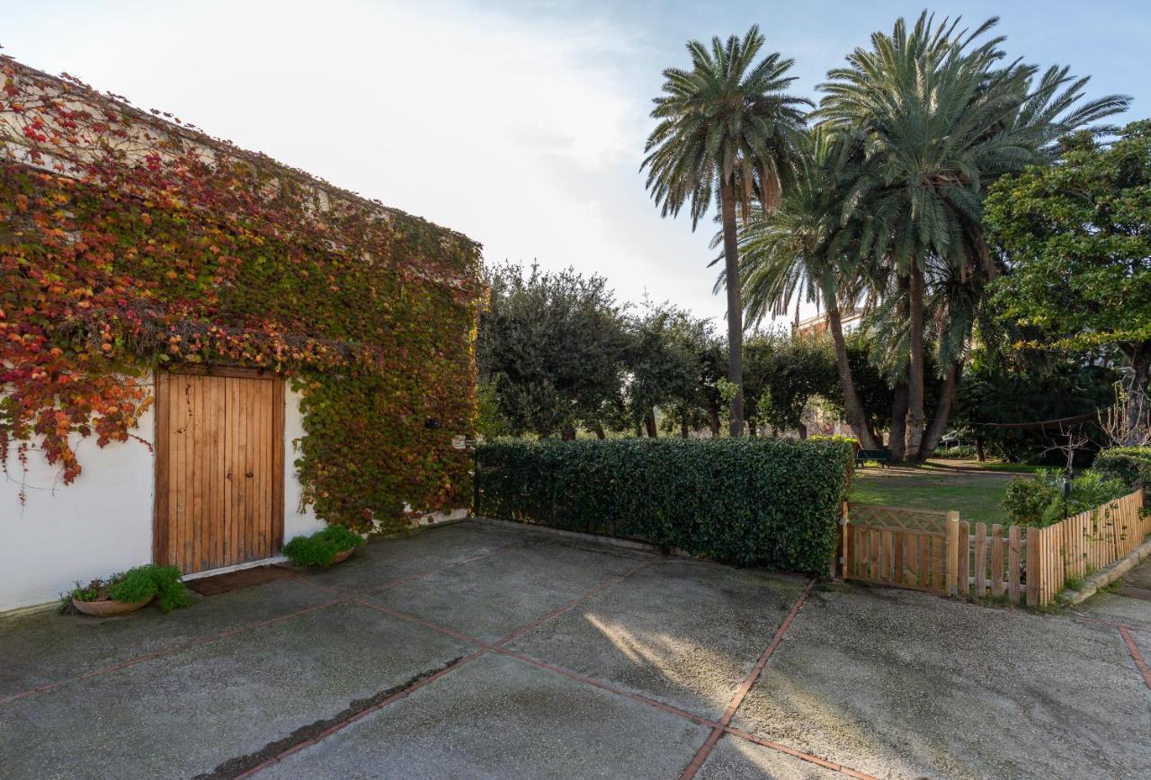 Kamyhouse Una Tranquilla Struttura Nel Verde Vila Nápoles Exterior foto